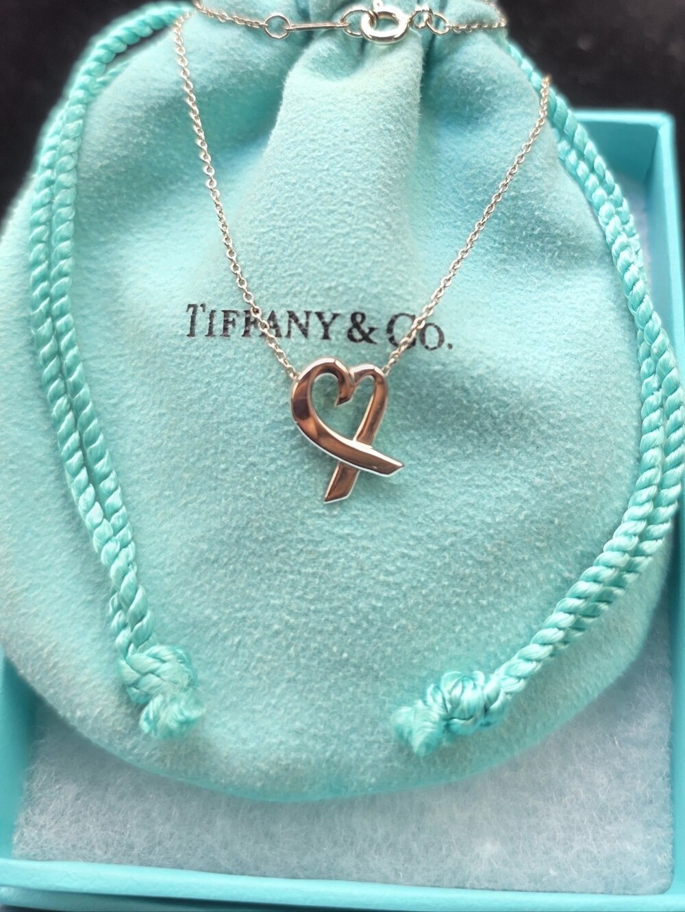 🍀✨️Tiffany & Co. Silver Heart Ribbon Pendant Necklace ✨️🍀